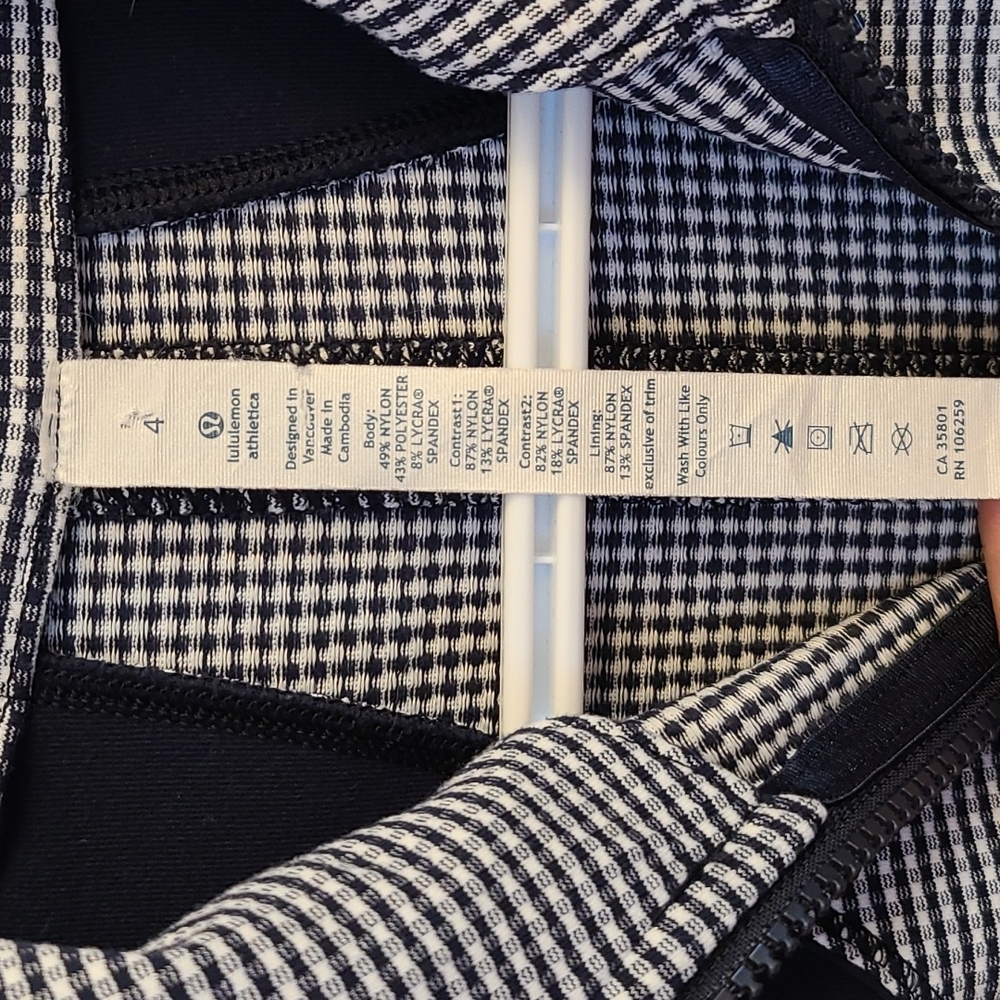 🌬️Lululemon Forme Jacket in Inkwell - Picture 10 of 16
